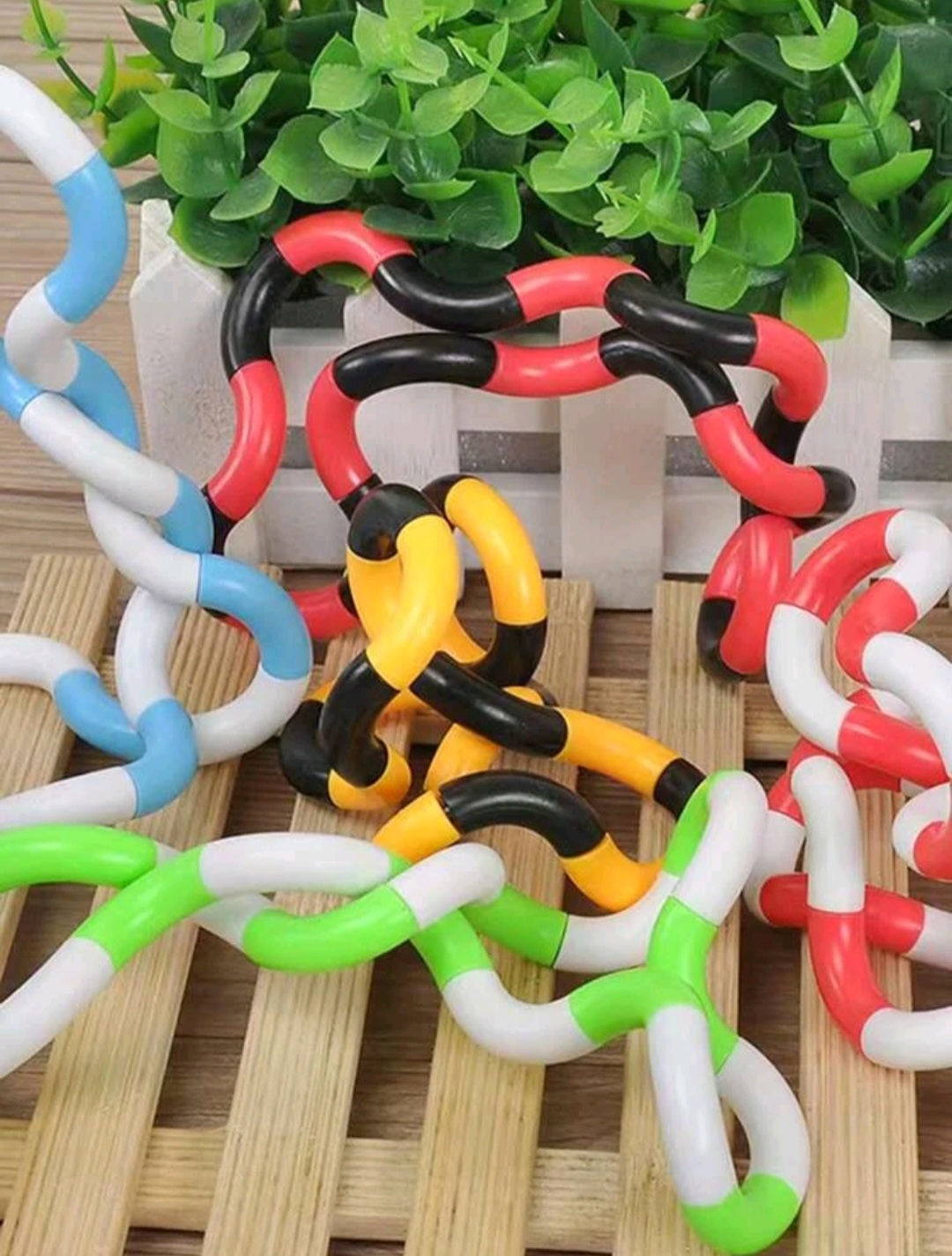 Twister toy