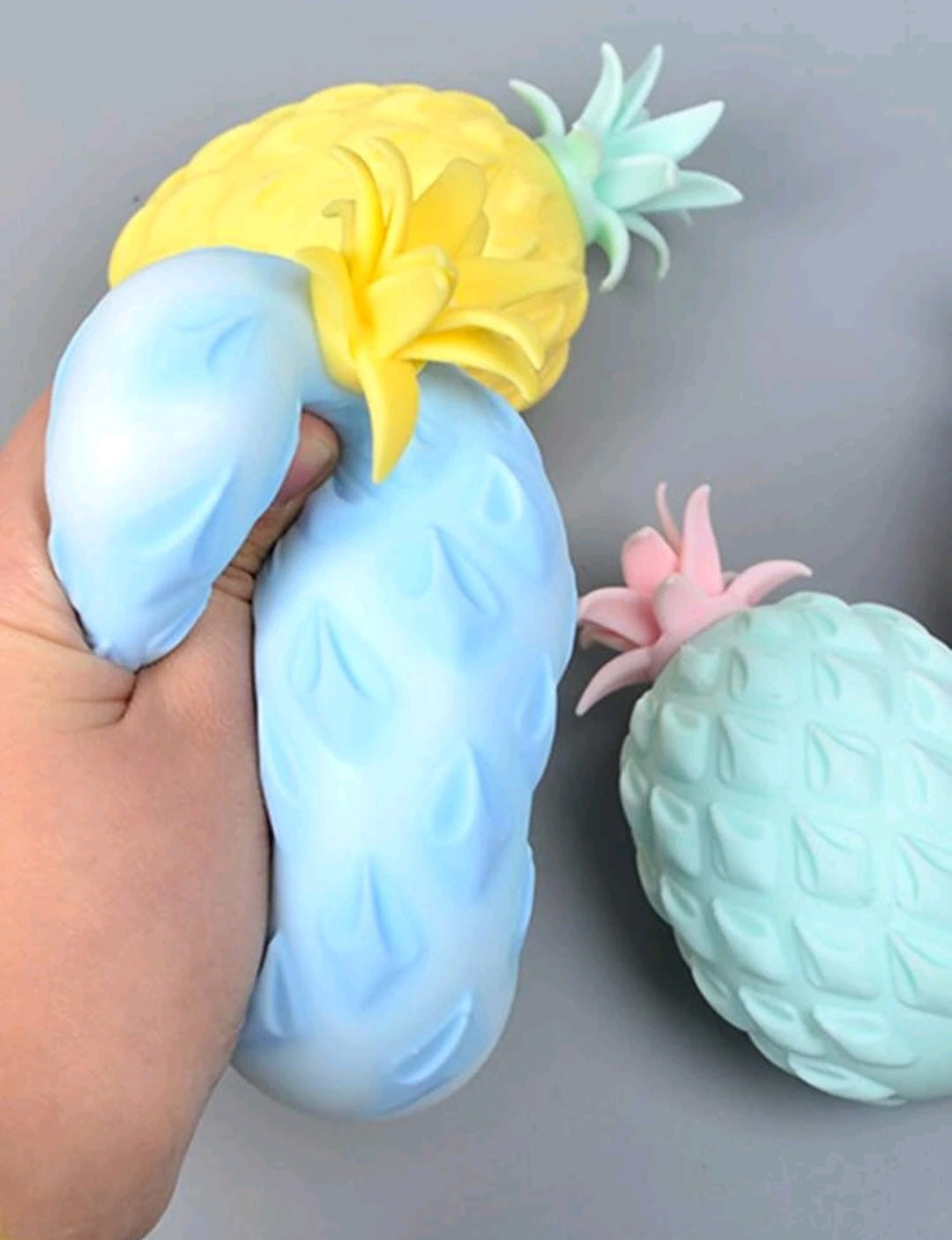 Squishy pineapple ball