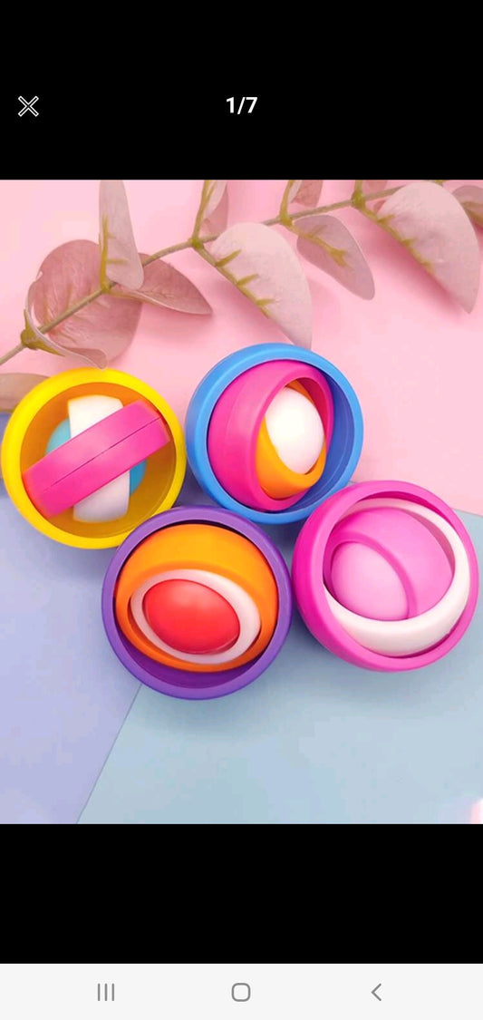 Sphere fidget spinner