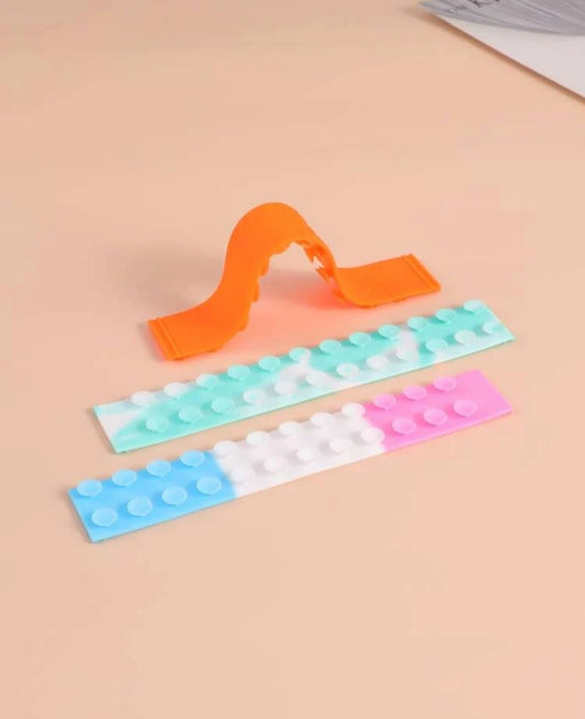 Sticky fidget toy